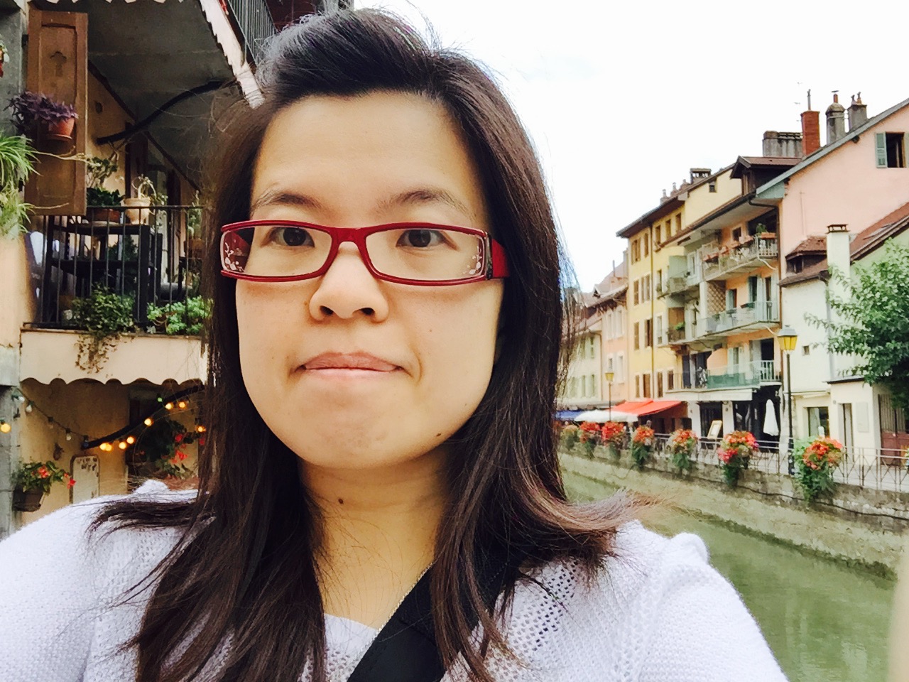 Portrait of Dr. Sharon Hsiao